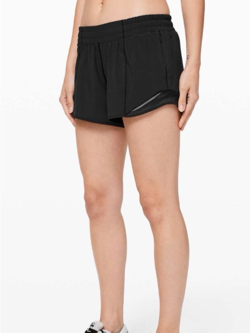 Lululemon Hotty Hot Short II *Long 4" Black Size 8
